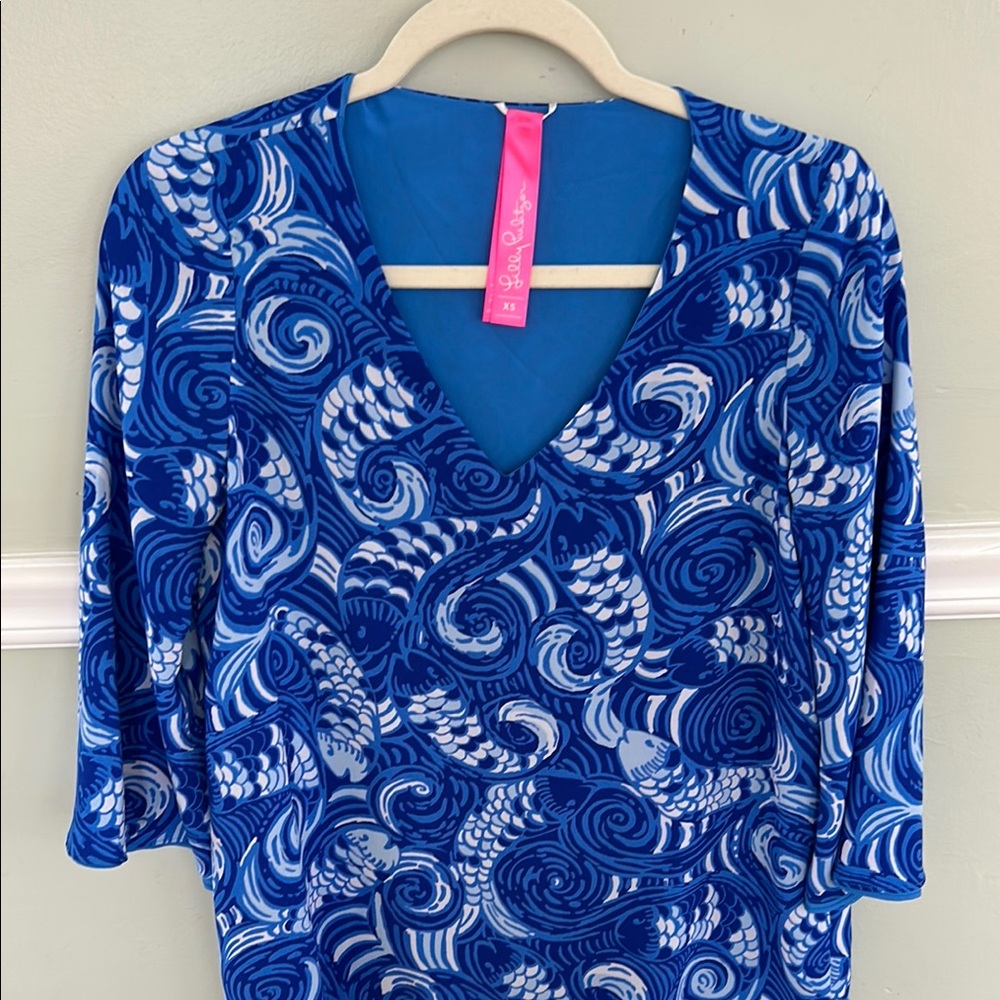 Blue reversible top